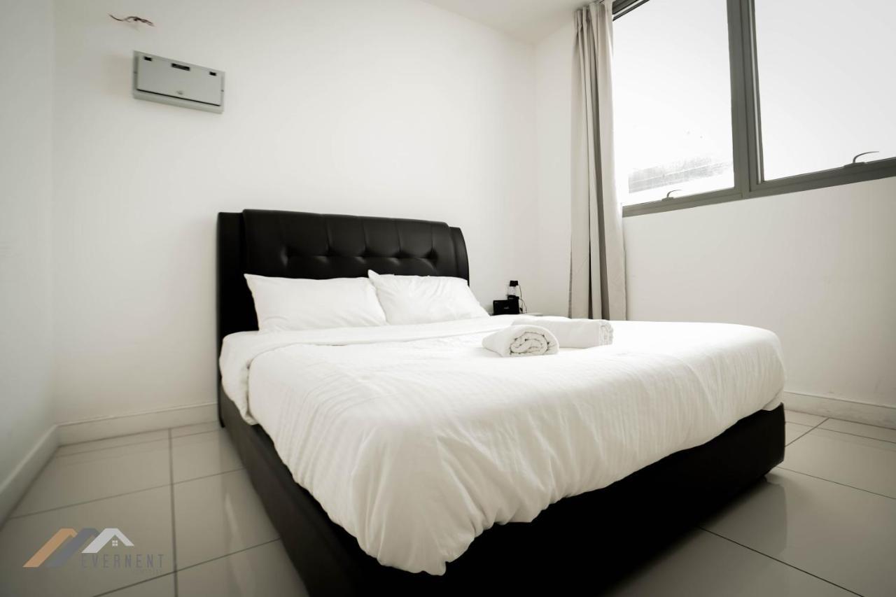 Marina Times Square Homestay By Evernent Miri Exteriér fotografie