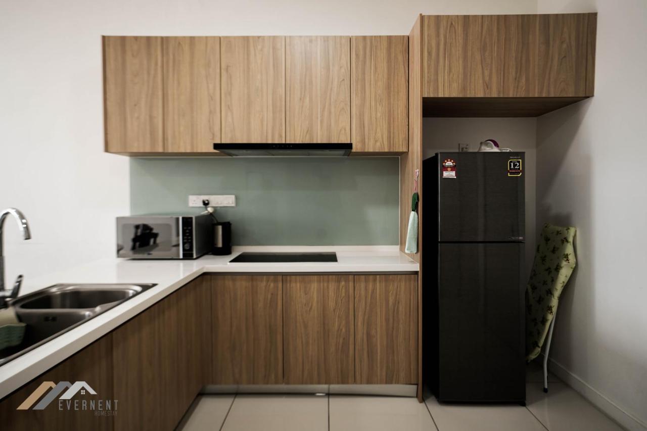 Marina Times Square Homestay By Evernent Miri Exteriér fotografie