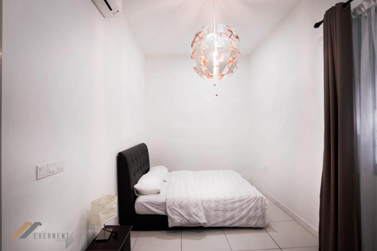 Marina Times Square Homestay By Evernent Miri Exteriér fotografie