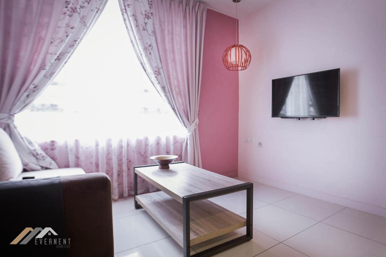 Marina Times Square Homestay By Evernent Miri Exteriér fotografie