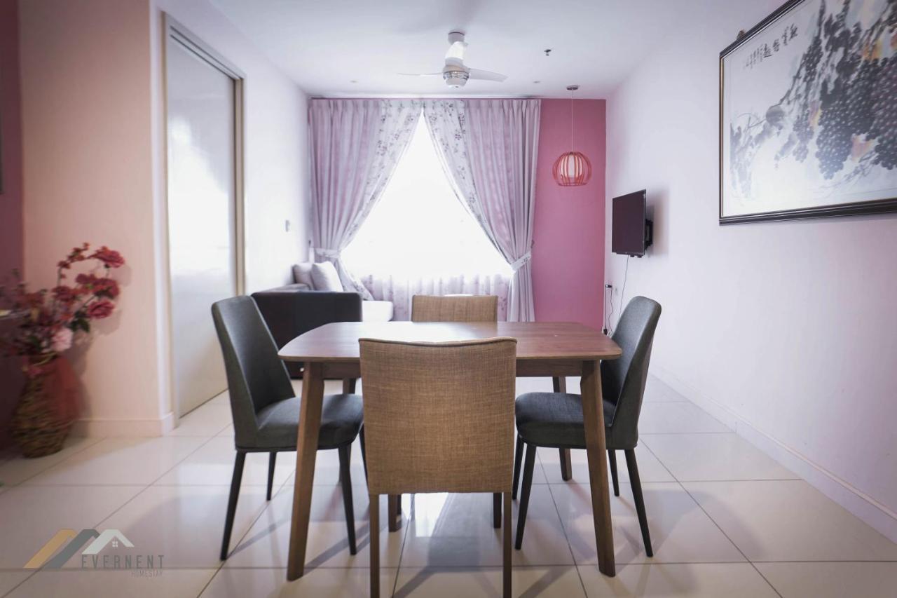 Marina Times Square Homestay By Evernent Miri Exteriér fotografie