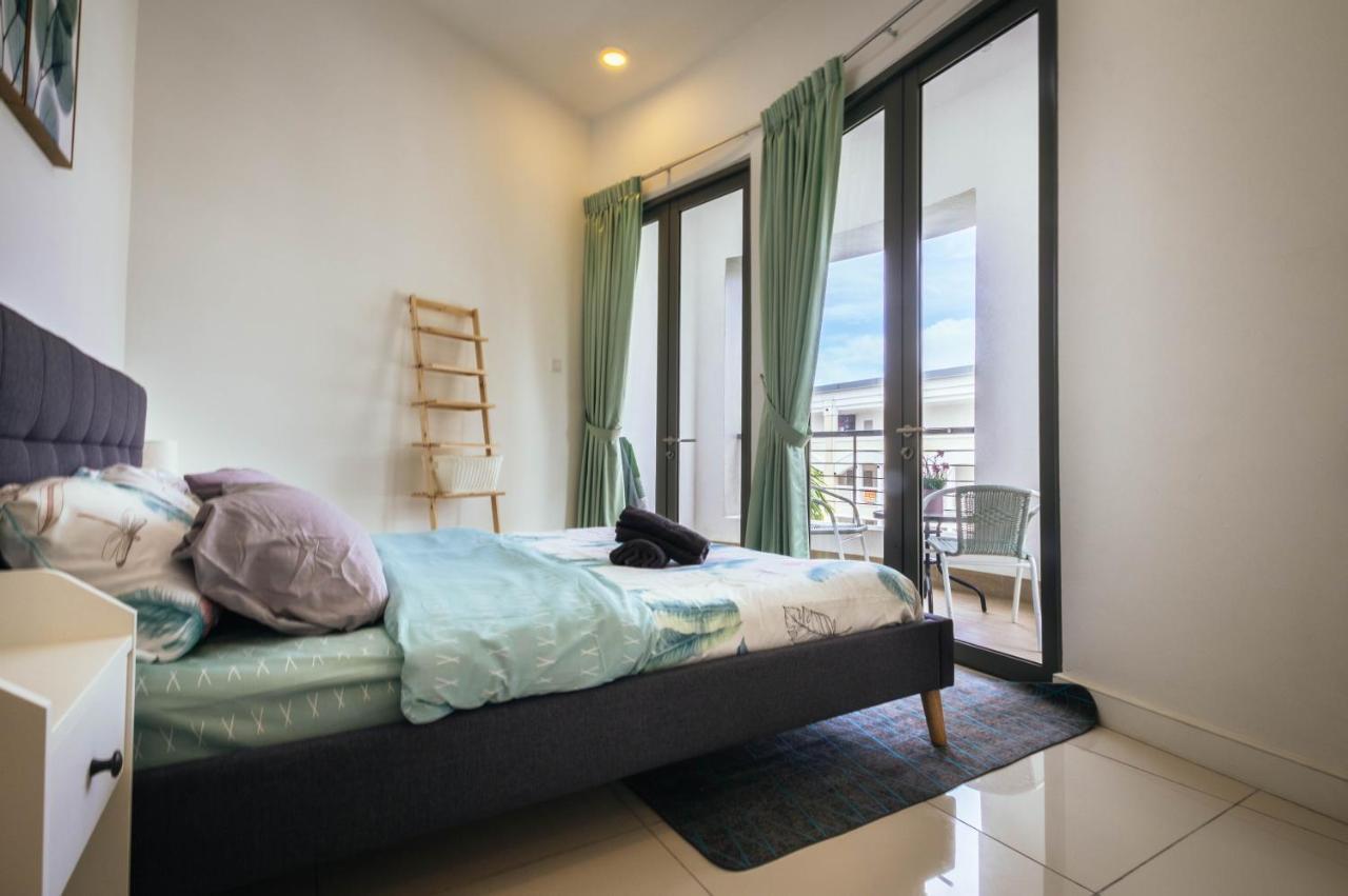 Marina Times Square Homestay By Evernent Miri Exteriér fotografie